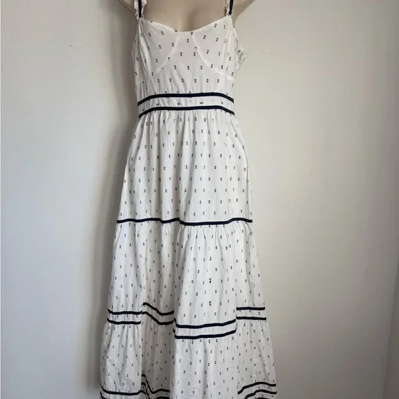 NWT $99 White and Navy Women's Flowy Maxi Dress Ruffles Boho Cut Out Size Large - Picture 4 of 7